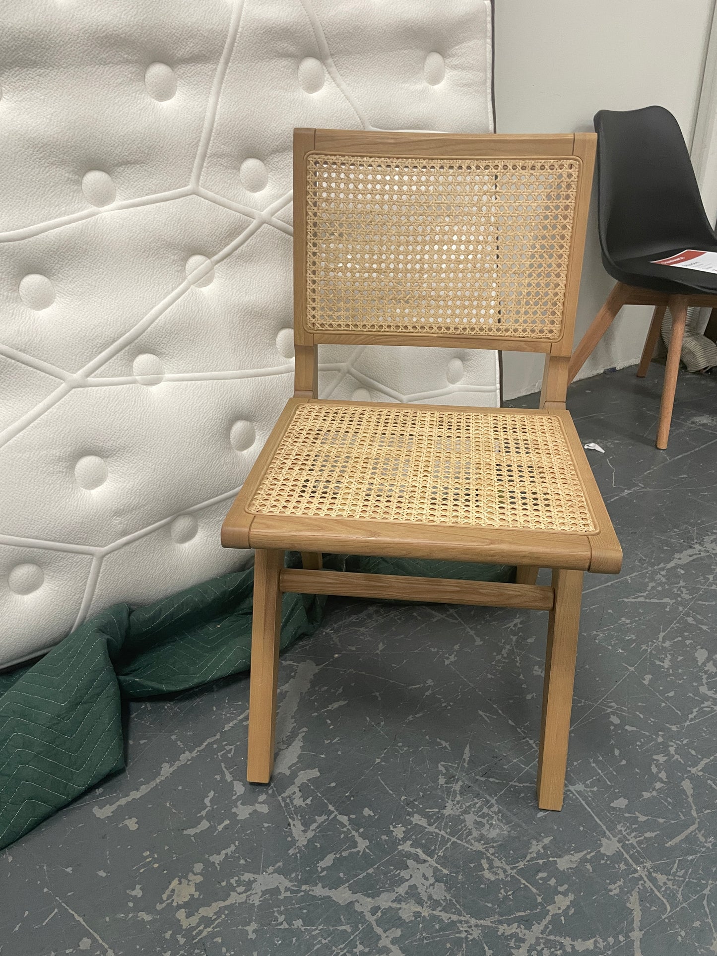 Freedom Ex-Display Hallie Chair