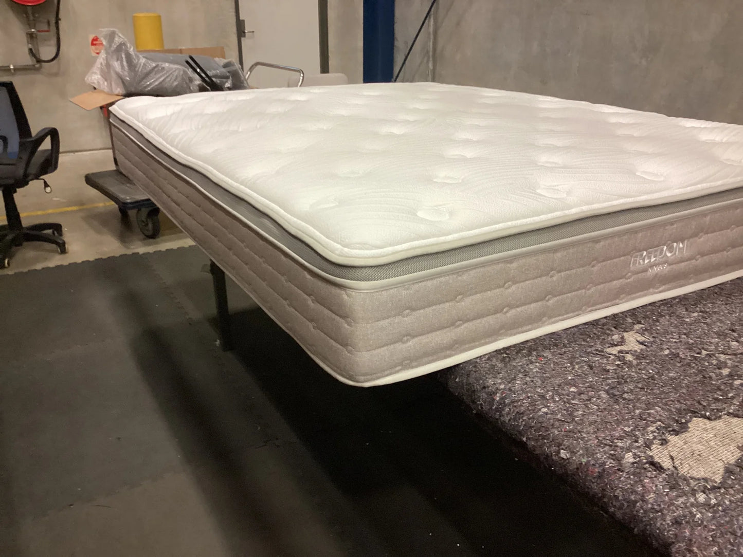 Freedom PCR Sealy Nimbus Medium Mattress Queen