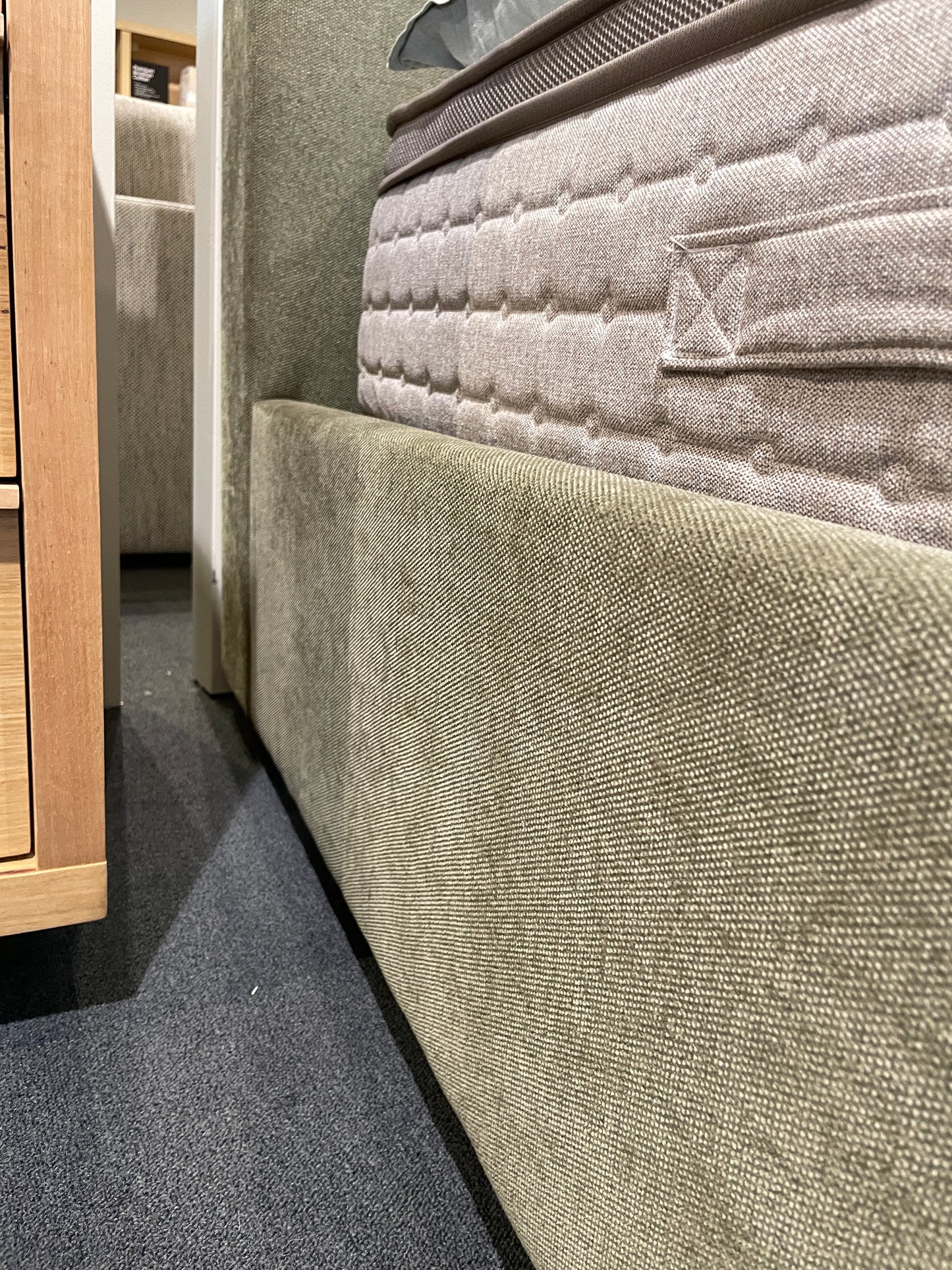 Freedom Ex-Display Alina Queen Bed