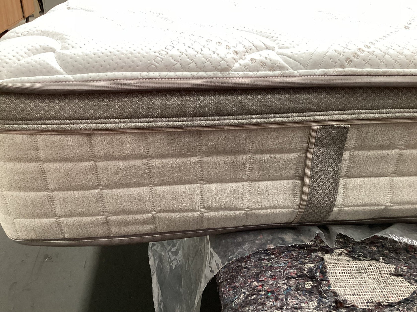 Freedom PCR Sealy Helix Medium Mattress King
