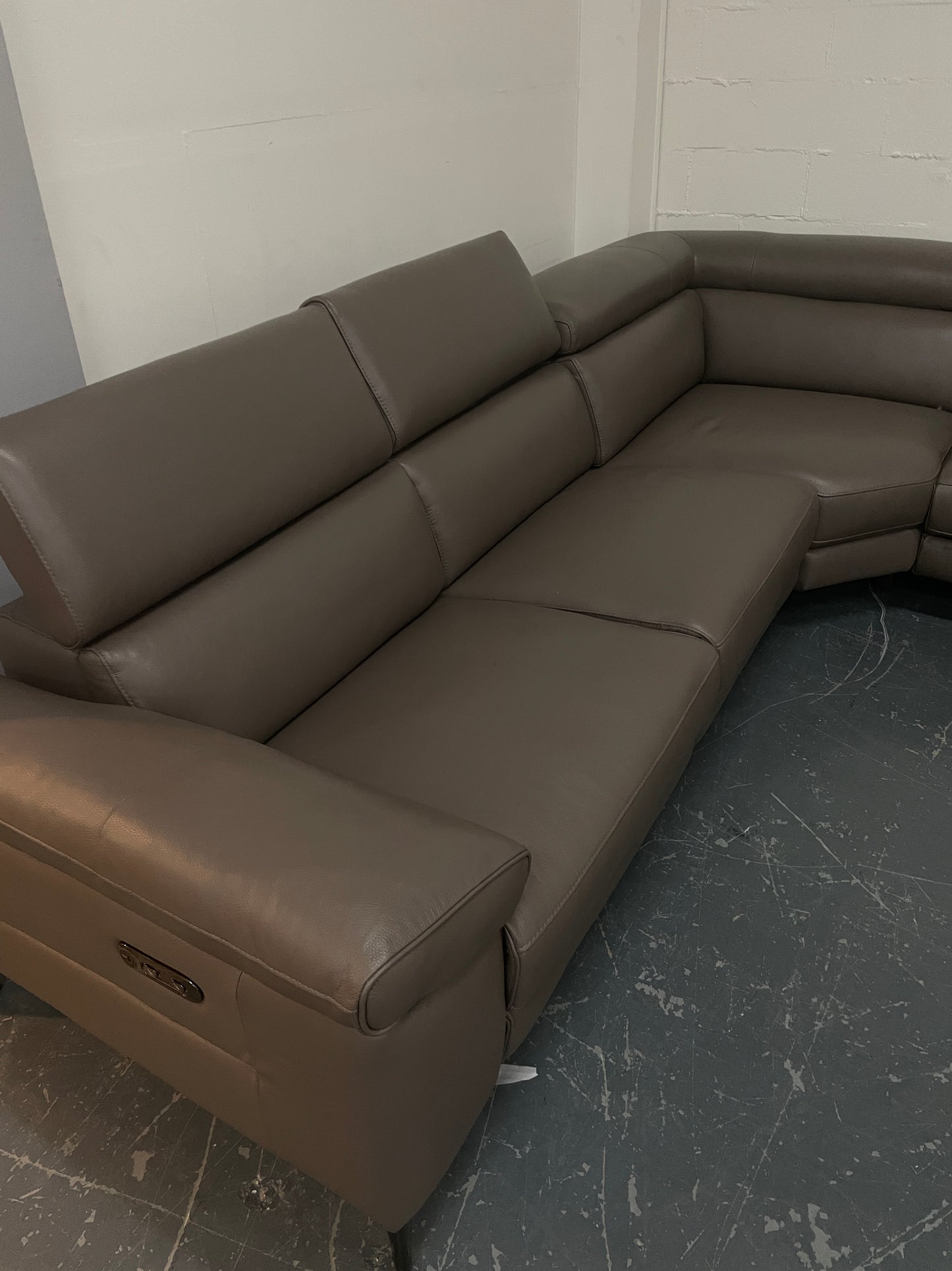 Freedom Clearance Cora Leather Electric Modular Recliner Sofa