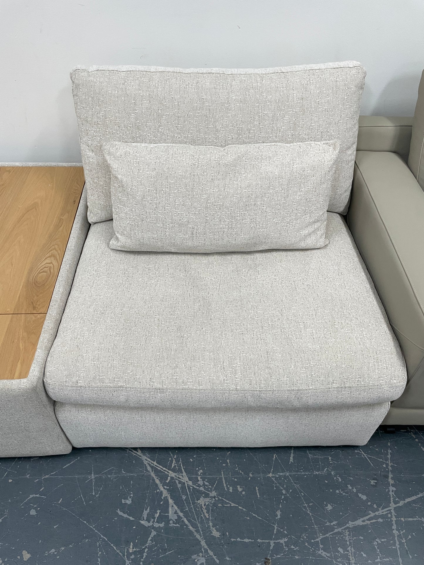 Freedom Ex-Display Loft 1.5 Seat Armless