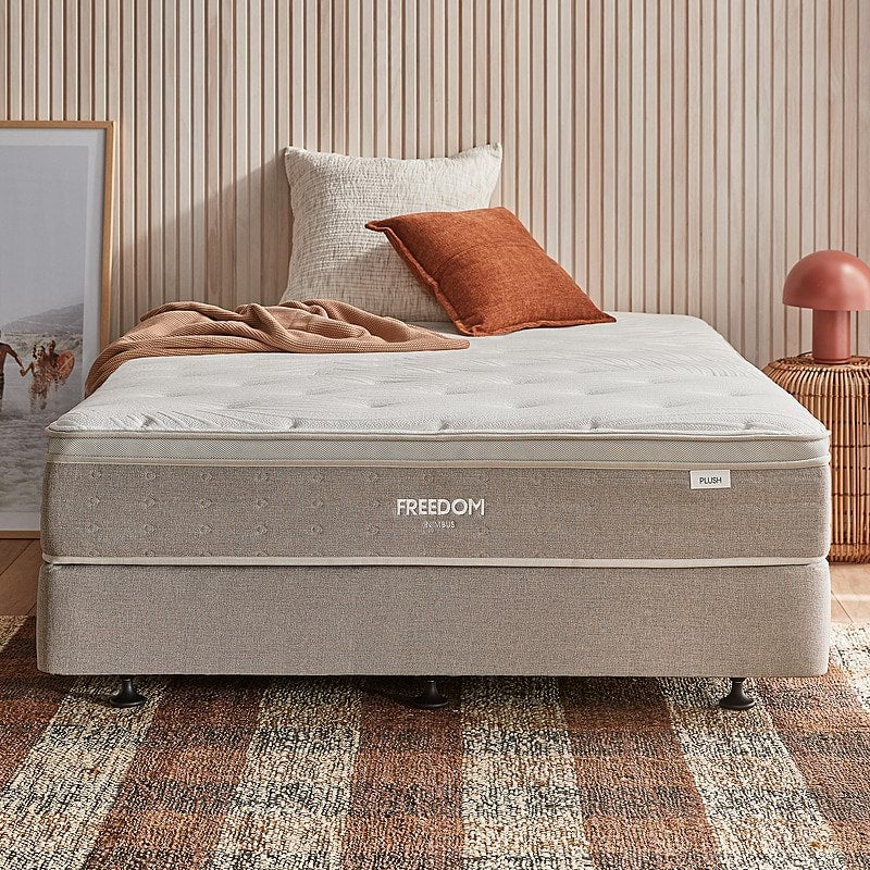 Freedom PCR Sealy Nimbus Medium Mattress Queen