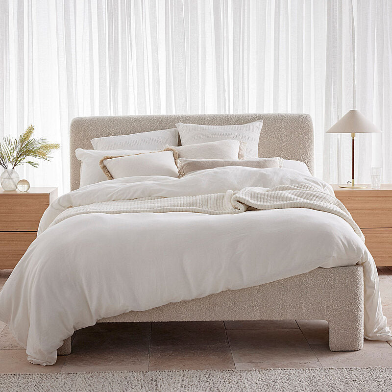 Freedom Ex-Display Mia Queen Bed