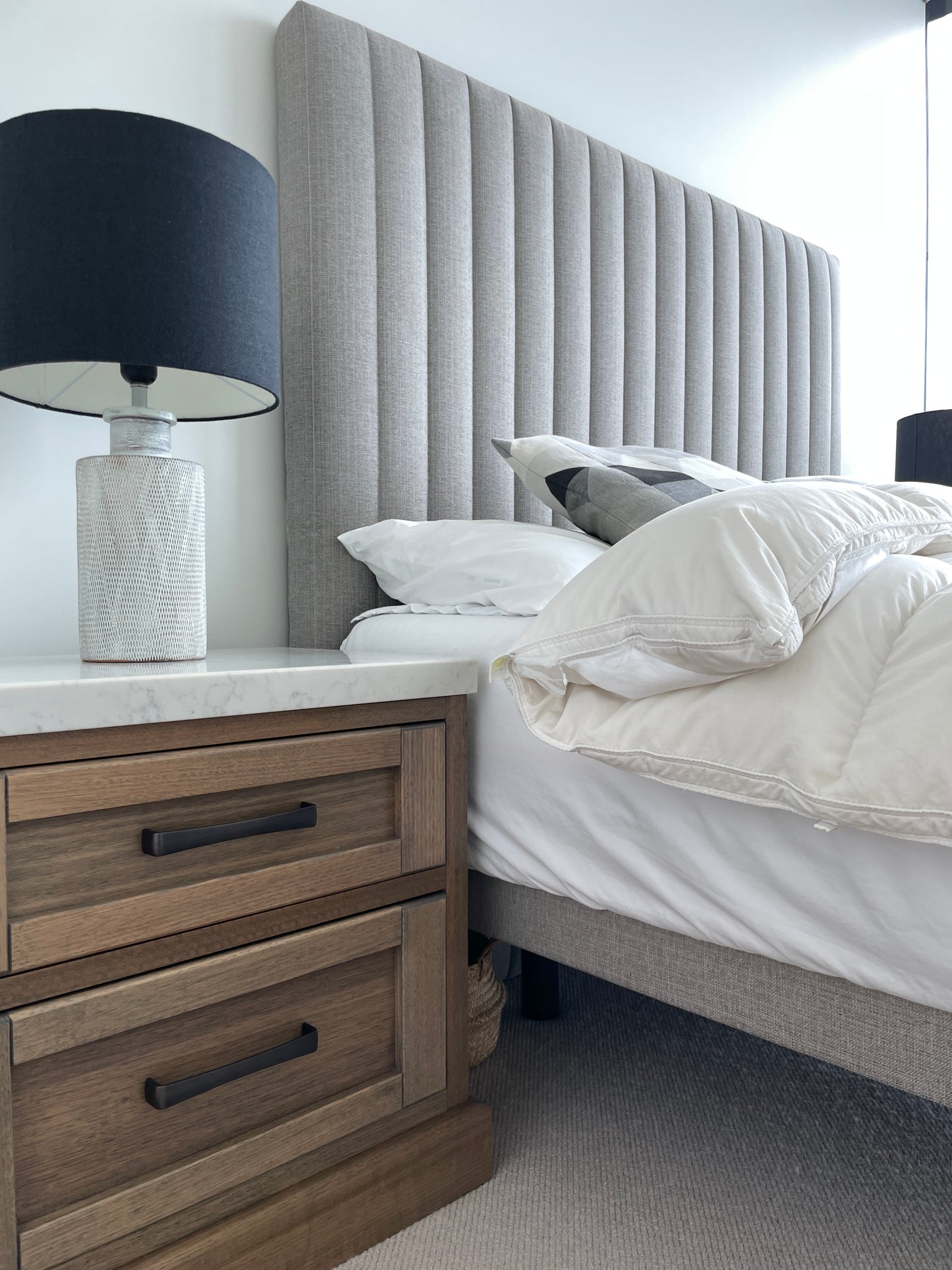 Domayne Adjustable Queen Bed w/ Tempur Sensation Luxe Mattress