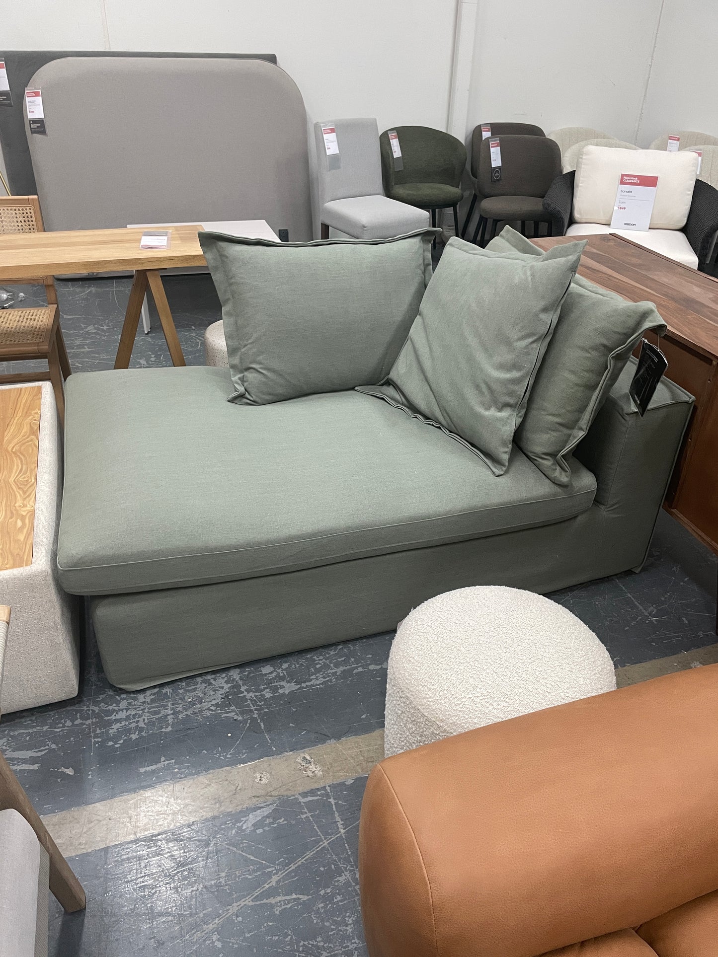 Freedom Ex-Display Salsie Daybed