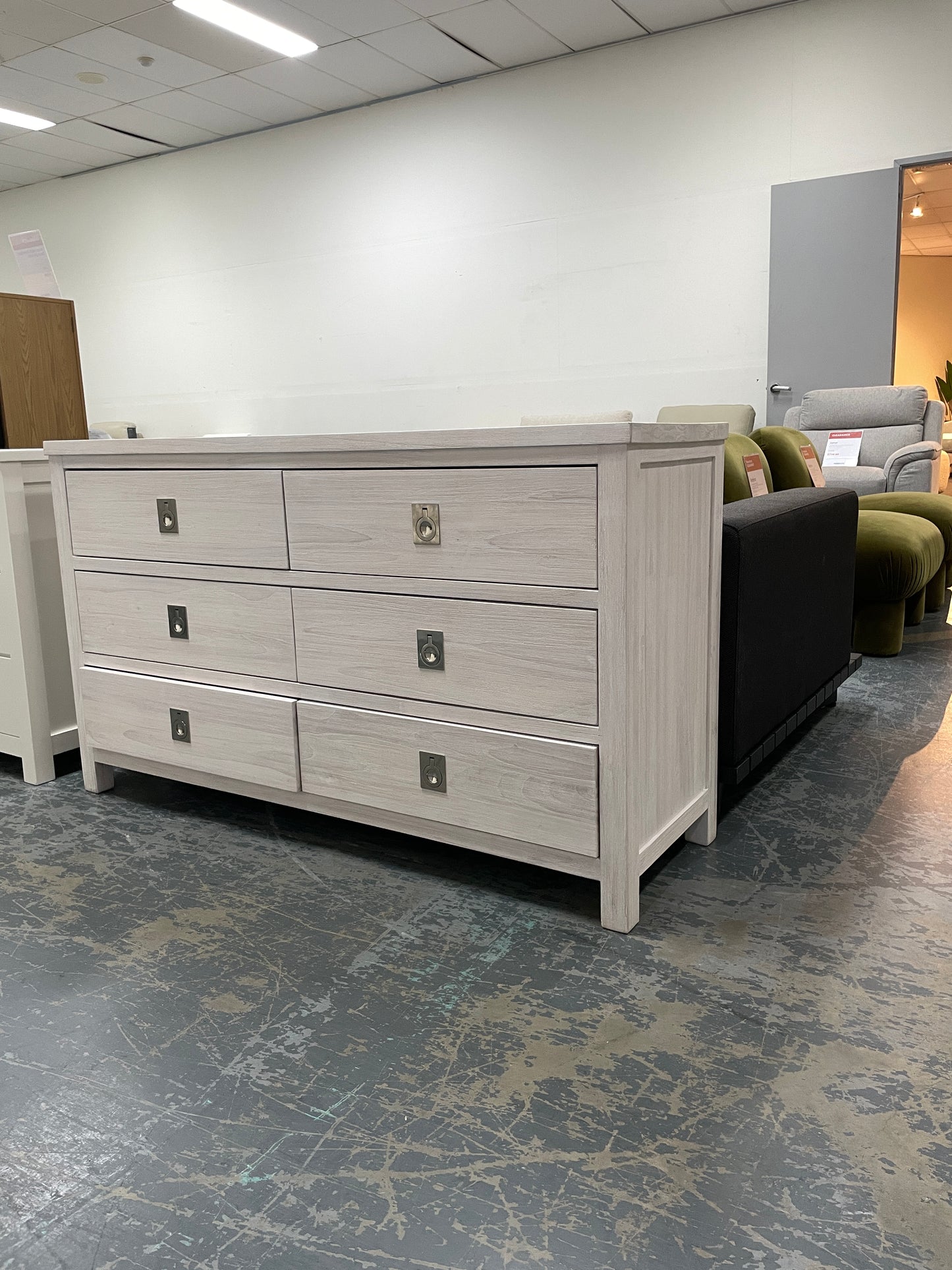 Freedom Ex-Display Cancun 6 Drawer Dresser