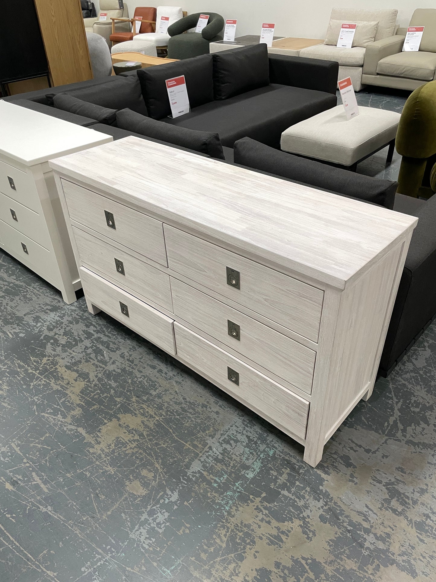 Freedom Ex-Display Cancun 6 Drawer Dresser