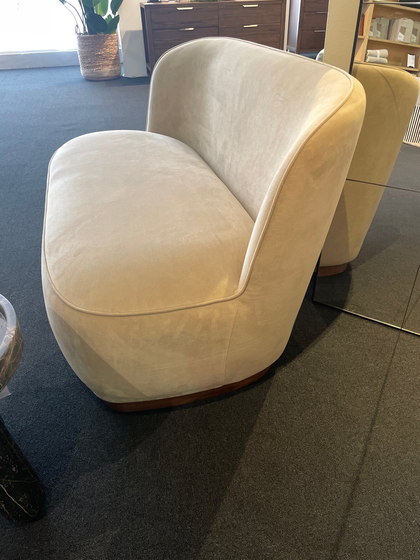 Freedom Ex-Display Looma 2 Seater Occasional Sofa