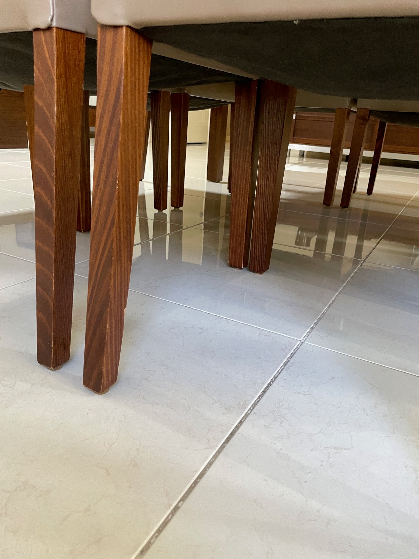 Jimmy Possum Dining Table + 8 Leather Chairs