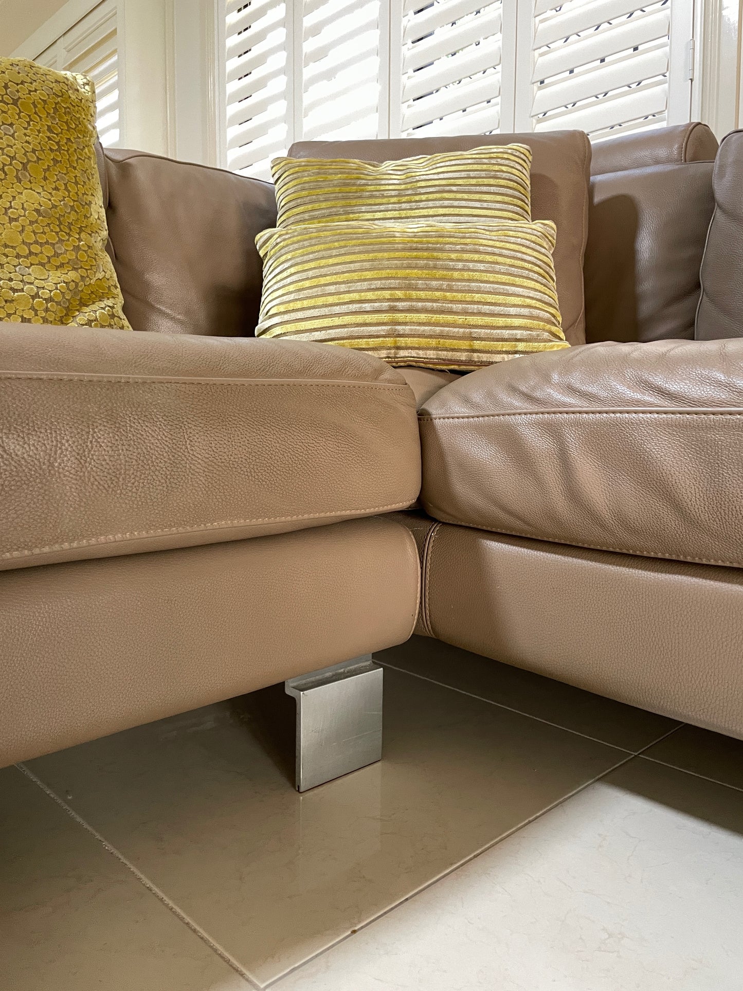 Modular Leather Lounge w/ Chaise in Taupe