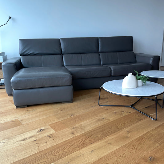 Plush Graphite Leather Lounge w/ pullout Queen Bed