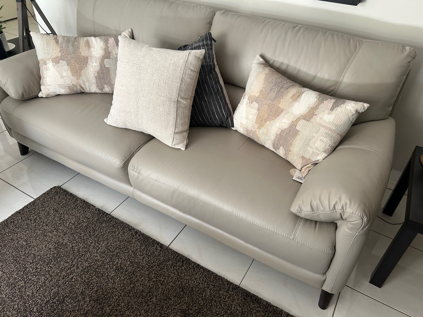 Freedom Pre-Loved Luka Leather 3 Seater and 2 Seater Sofa w/ Ottoman