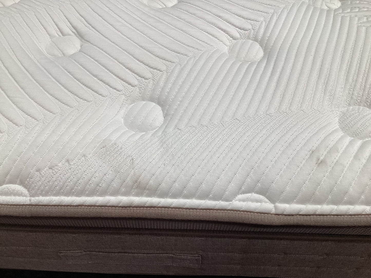 Freedom Stratus Medium Double Mattress