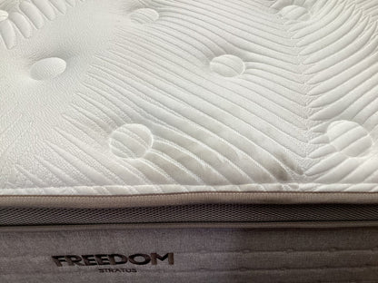Freedom Stratus Medium Double Mattress