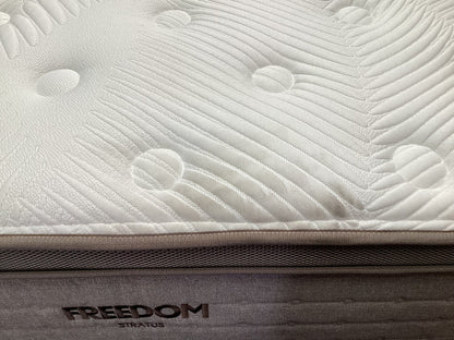 Freedom Stratus Medium Mattress Queen