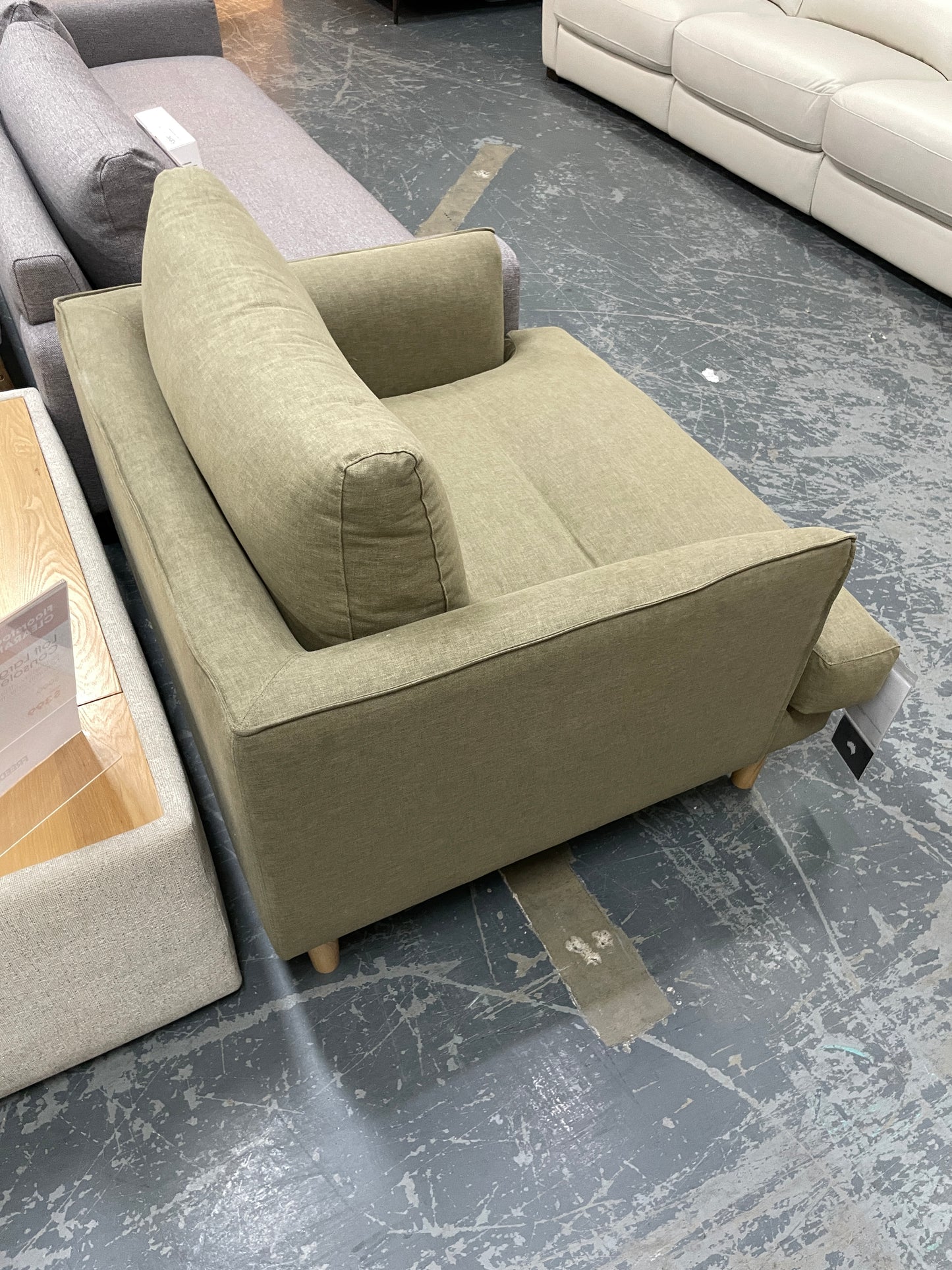 Freedom Ex-Display Harrowe 1.25 Seater Armchair (Green)