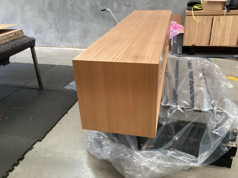 Freedom Burleigh Entertainment Unit
