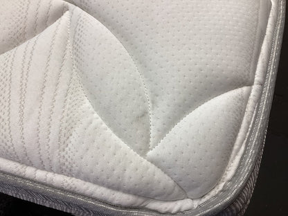 Freedom Sealy Posturepedic Solara Medium Mattress in King