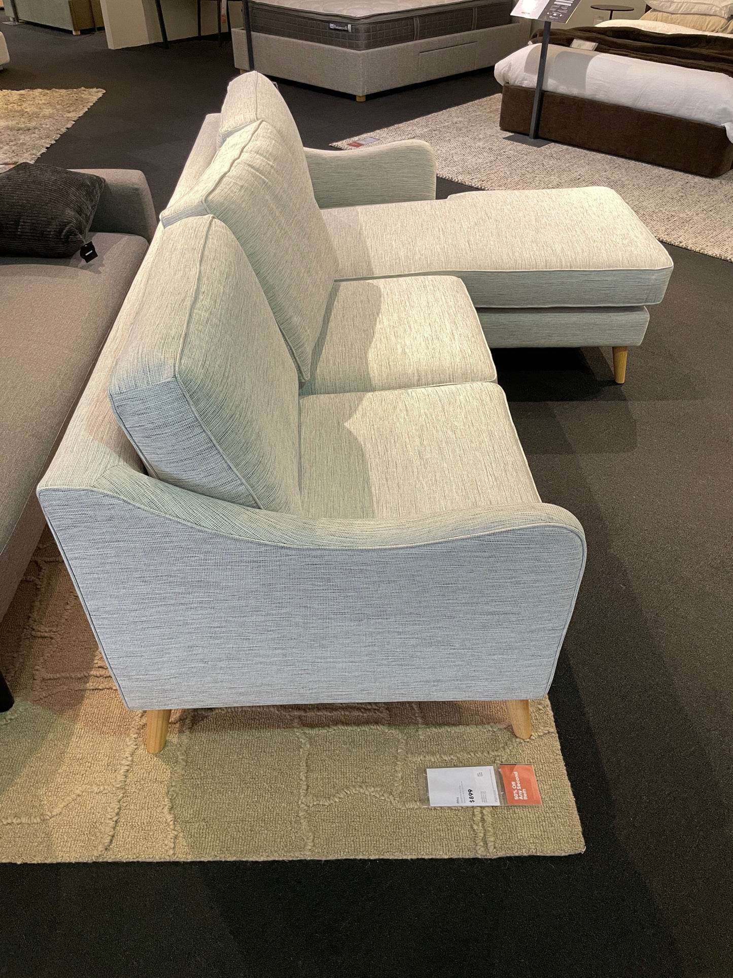 Freedom Ex-Display Maddox MKIII Sofa