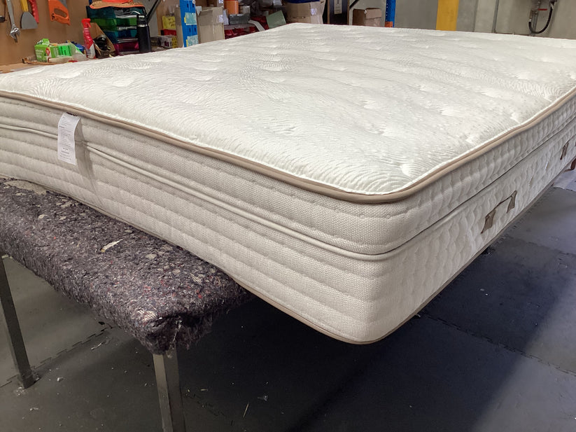 Freedom Orion Medium Mattress in King