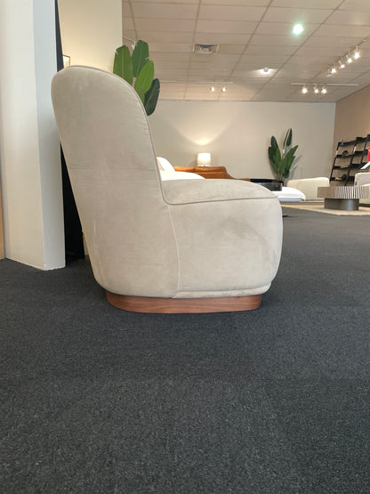 Freedom Ex-Display Looma 2 Seater Occasional Sofa