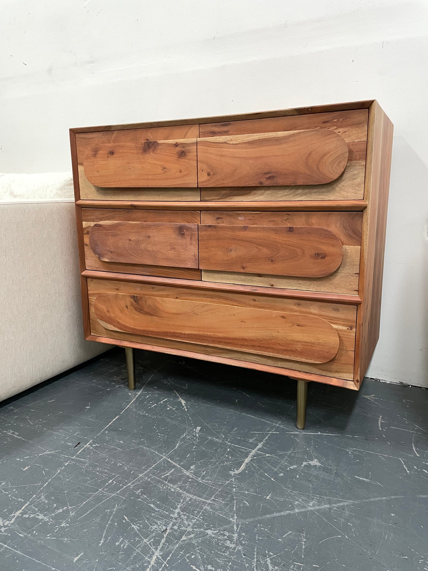 Freedom Ex-Display Capsule Dresser