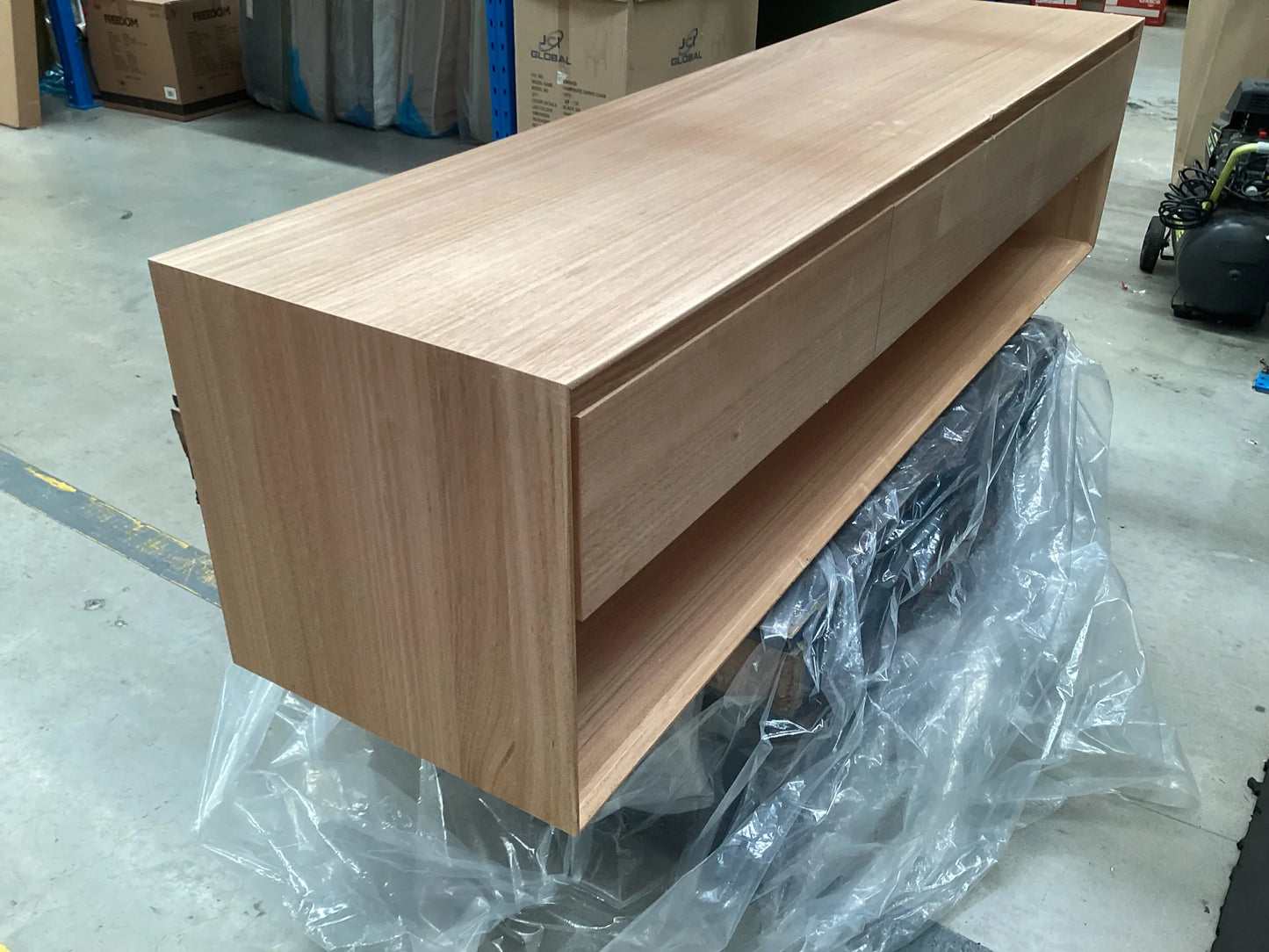 Freedom Burleigh Entertainment Unit Natural