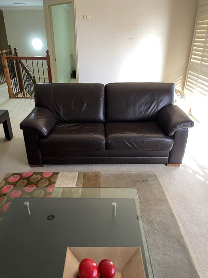 Brown Leather Lounge Suite w/ Ottoman