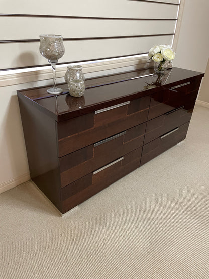 Polished Veneer Dresser