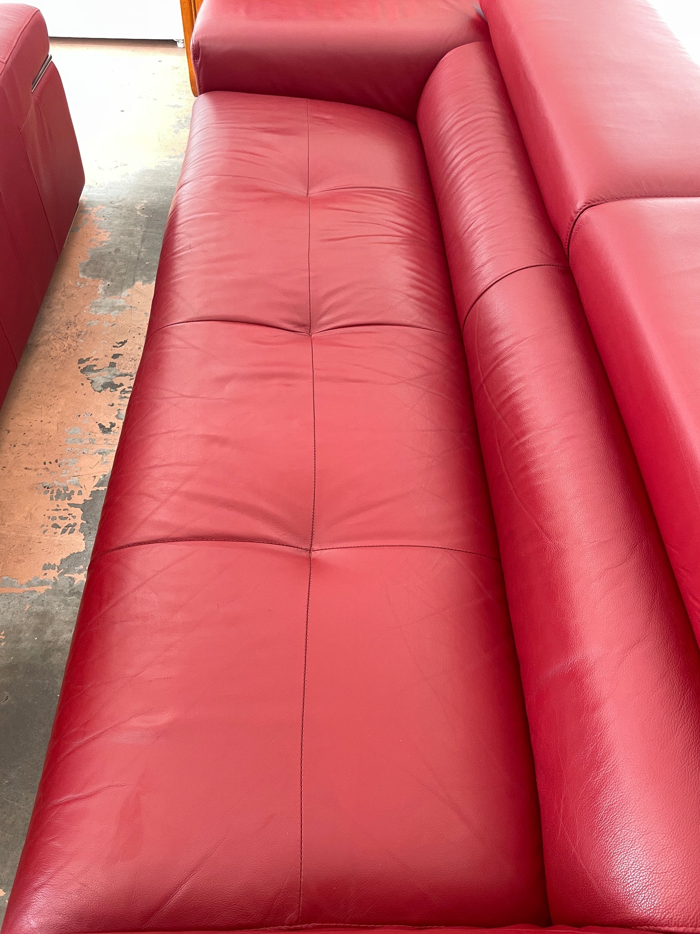 Harvey Norman Italian Leather Sofa Suite